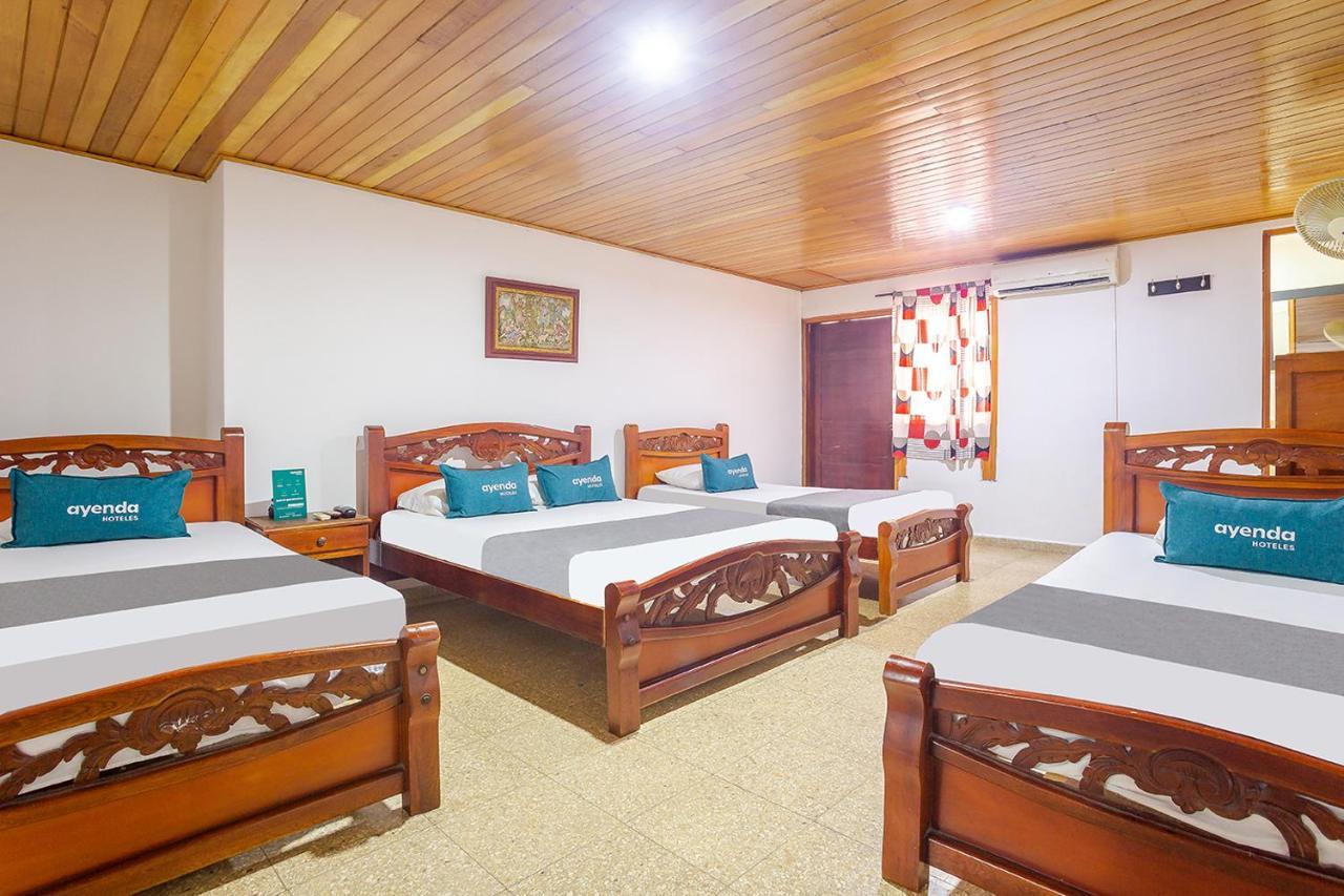 Hotel Meryland Sincelejo Bagian luar foto